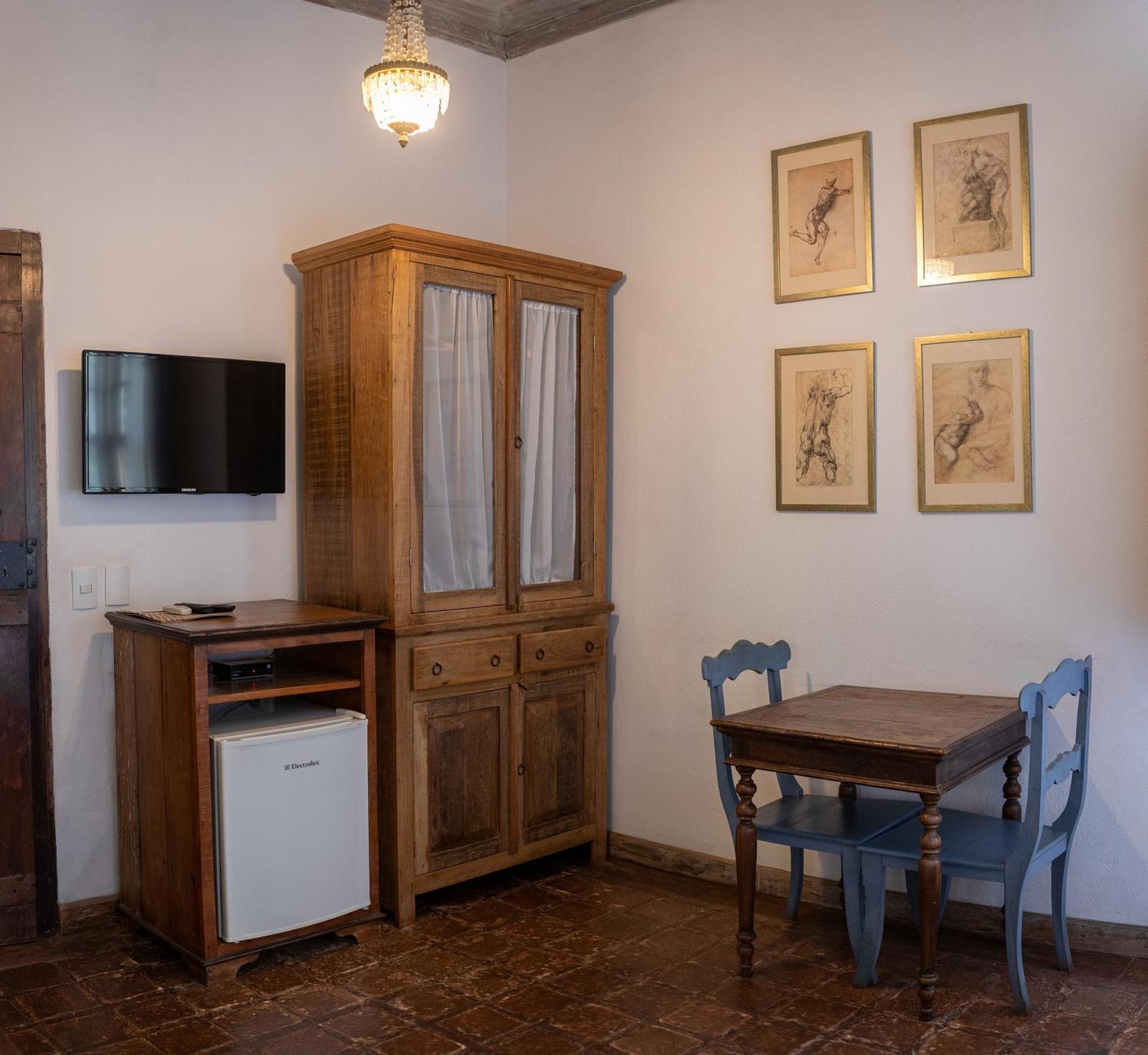 Hotel Pouso Da Torre à Tiradentes Chambre photo